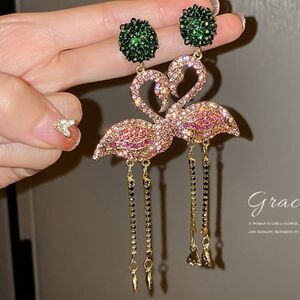 NEW RHINESTONE FLAMINGO DANGLE EARRINGS